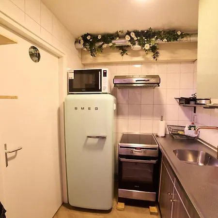 Apartment #rijnapartment Airborne & Lovely Rijnkade