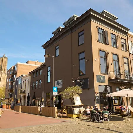 #rijnapartment Airborne & Lovely Rijnkade Arnhem