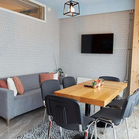 #rijnapartment Airborne & Lovely Rijnkade Apartment